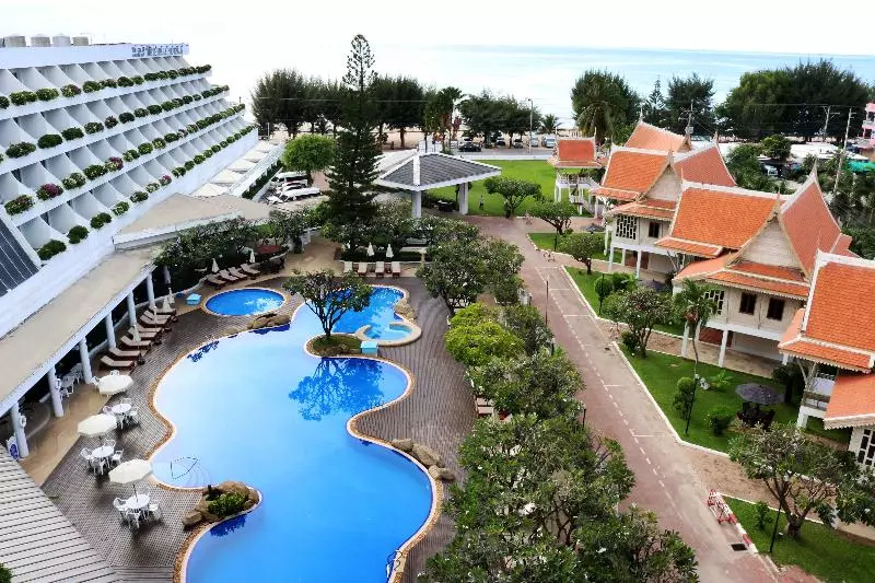 Fotos del hotel The Chaam Methavalai:  19