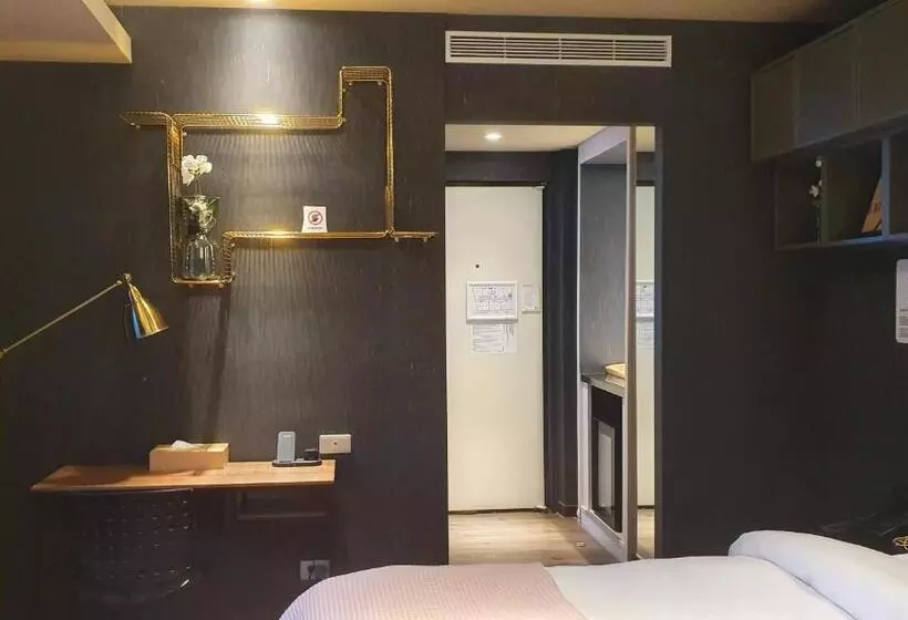 Fotos del hotel Yomi Hotel - Shuanglian Mrt:  16