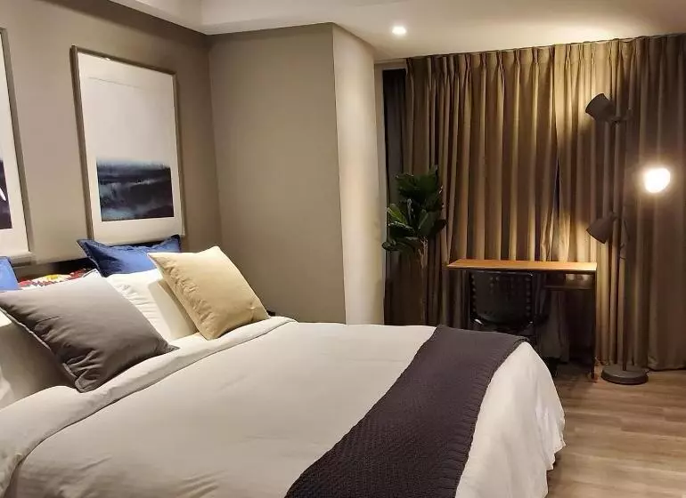 Fotos del hotel Yomi Hotel - Shuanglian Mrt:  11