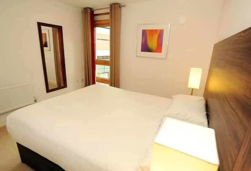 Fotos del hotel Premier Suites Plus Bristol Cabot Circus:  23