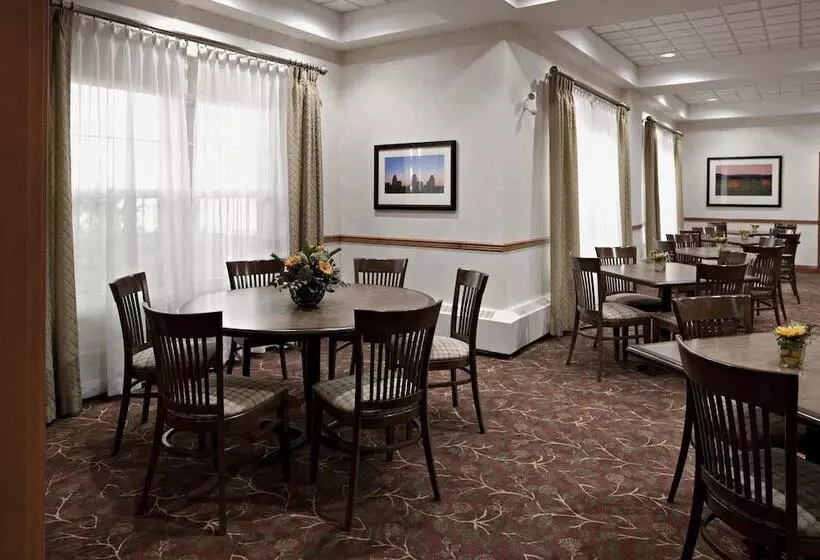 Fotos del hotel Country Inn & Suites By Radisson, Calgaryairport, Ab:  15