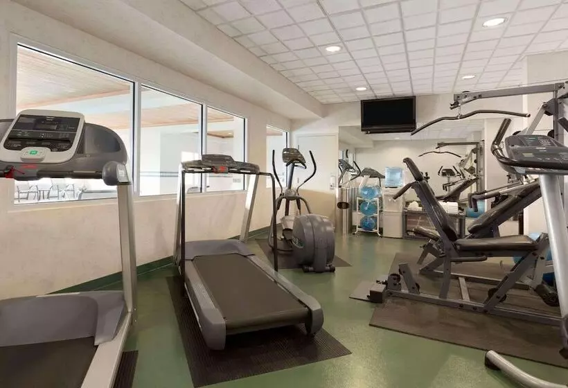 Fotos del hotel Country Inn & Suites By Radisson, Calgaryairport, Ab:  2