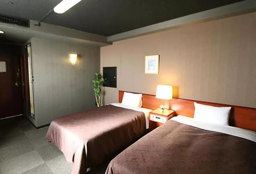 Fotos del hotel Livemax Yokohamatsurumi:  3