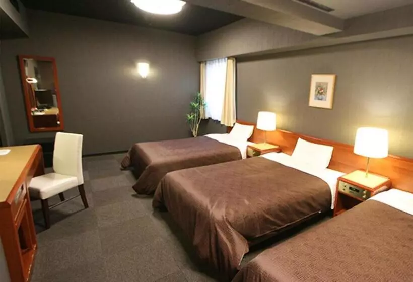 Fotos del hotel Livemax Yokohamatsurumi:  5