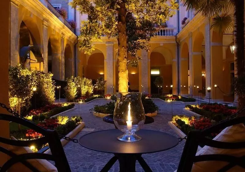 Fotos del hotel Palazzo Cardinal Cesi:  17