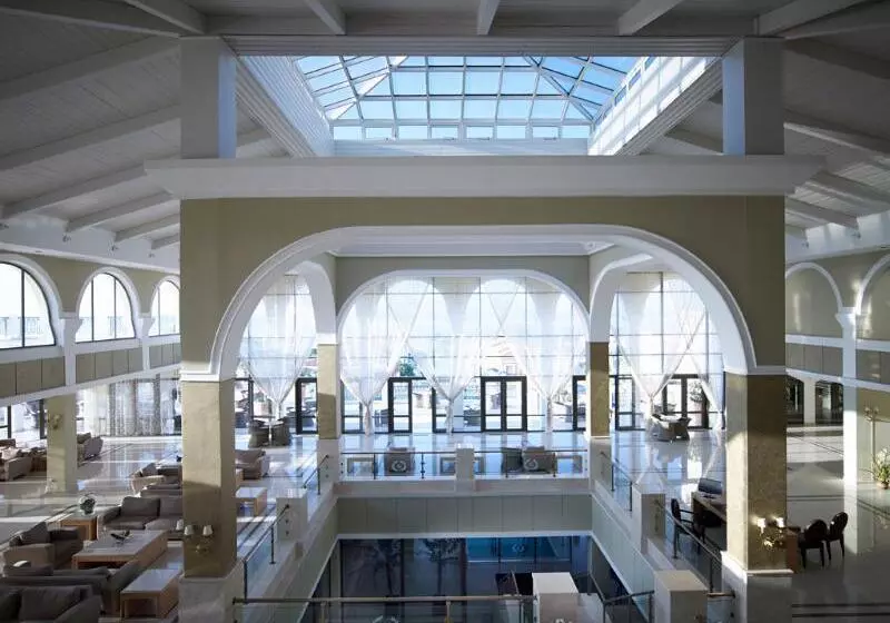 Fotos del hotel Atlantica Porto Bello Royal:  4