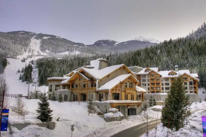 Fotos del hotel First Tracks Lodge:  7