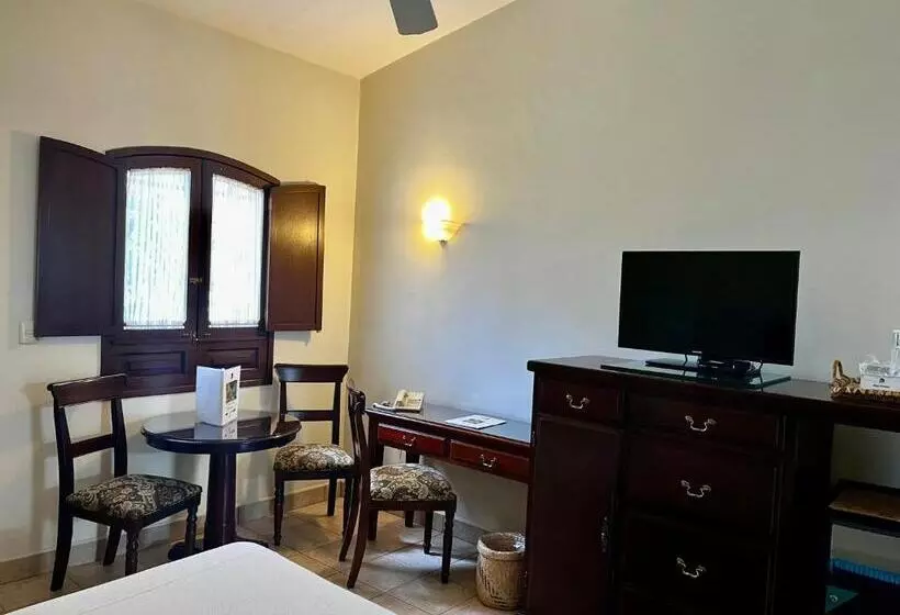 Fotos del hotel Hacienda Los Laureles:  21