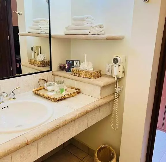 Fotos del hotel Hacienda Los Laureles:  7