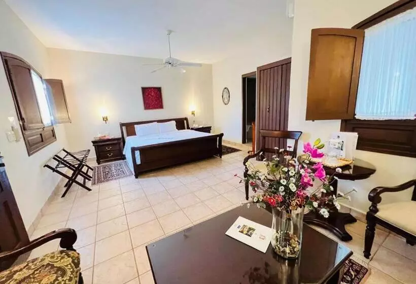 Fotos del hotel Hacienda Los Laureles:  17