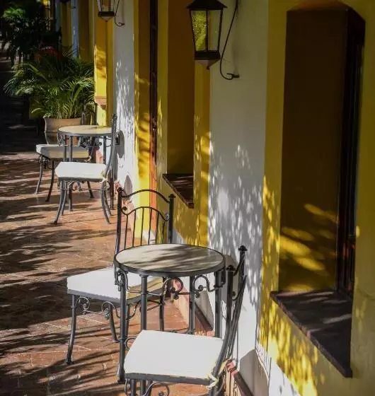 Fotos del hotel Hacienda Los Laureles:  10