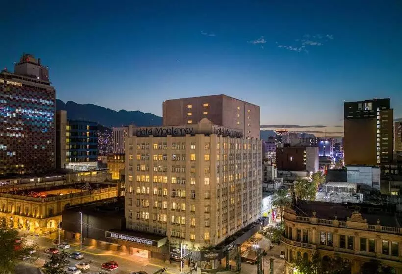 Monterrey Macroplaza