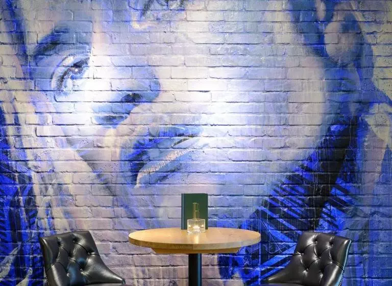 Fotos del hotel Black Ivy:  15