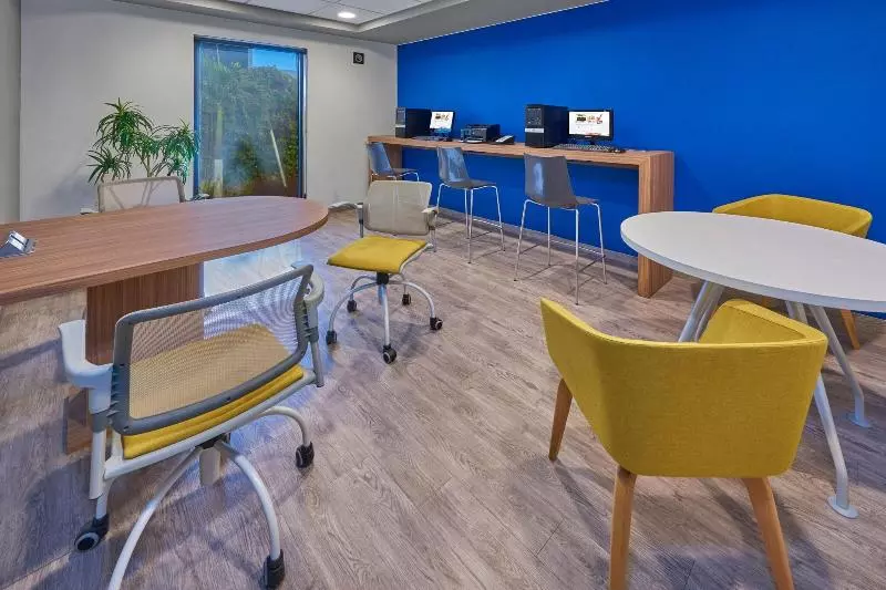 Fotos del hotel City Express Saltillo Norte:  8