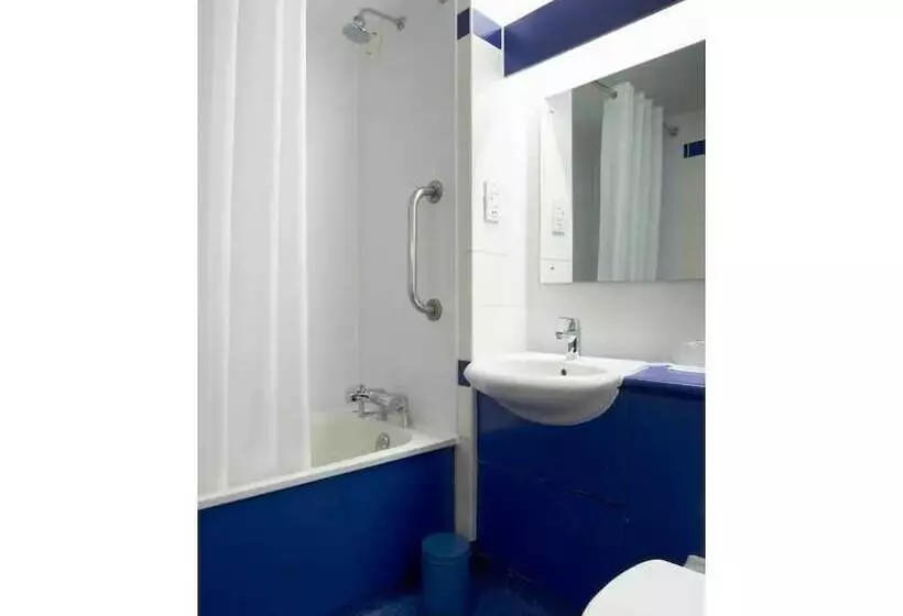 Fotos del hotel Travelodge London Docklands:  8