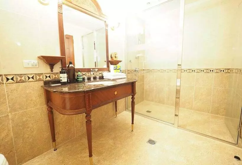 Fotos del hotel Capital Family:  2