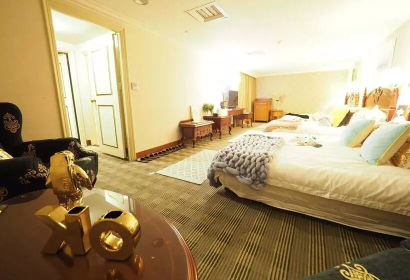 Fotos del hotel Capital Family:  7