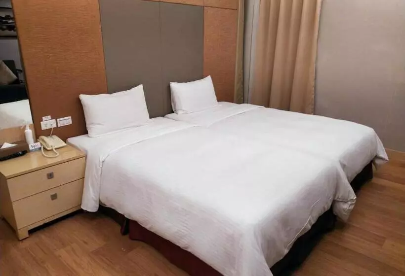 Fotos del hotel Delton:  10