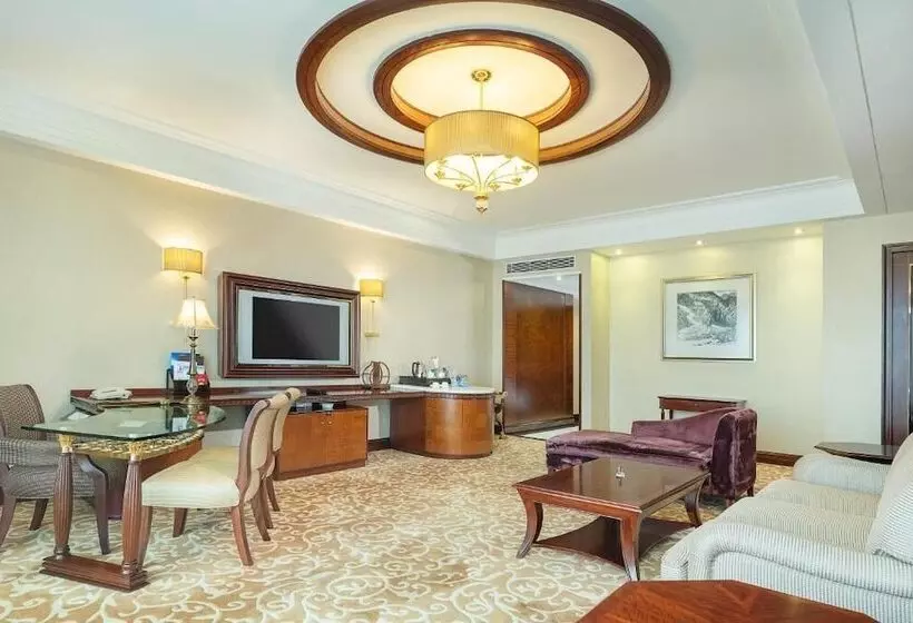 Fotos del hotel Regal Palace:  12