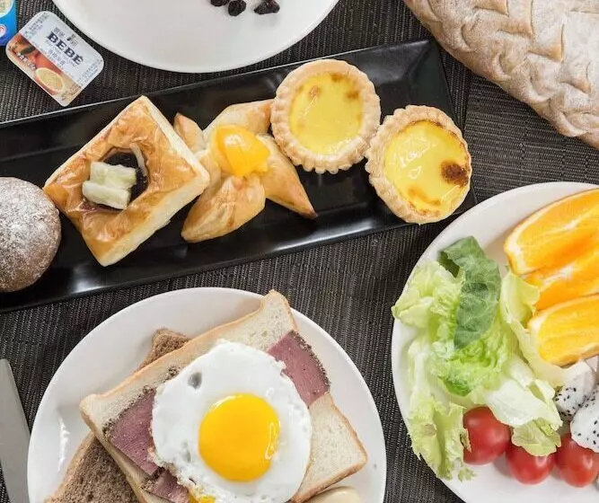 Fotos del hotel Regal Palace:  13