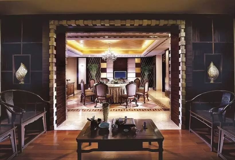 Fotos del hotel Regal Palace:  16