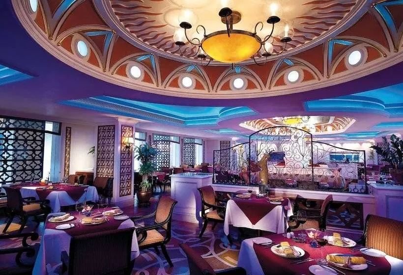 Fotos del hotel Regal Palace:  17