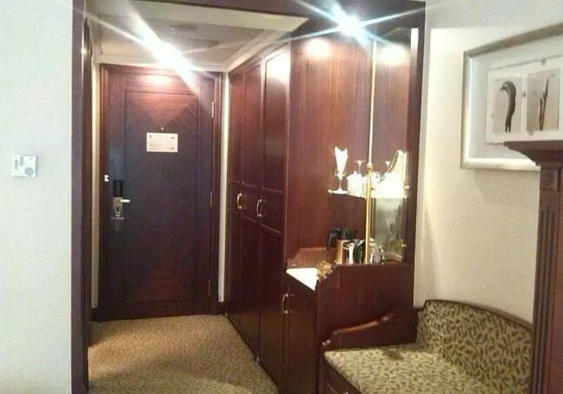 Fotos del hotel Regal Palace:  22