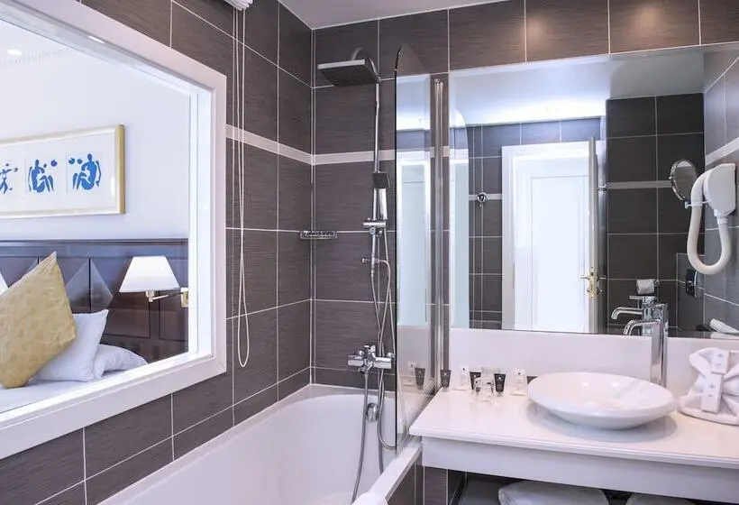Fotos del hotel Hôtel West End Promenade:  41
