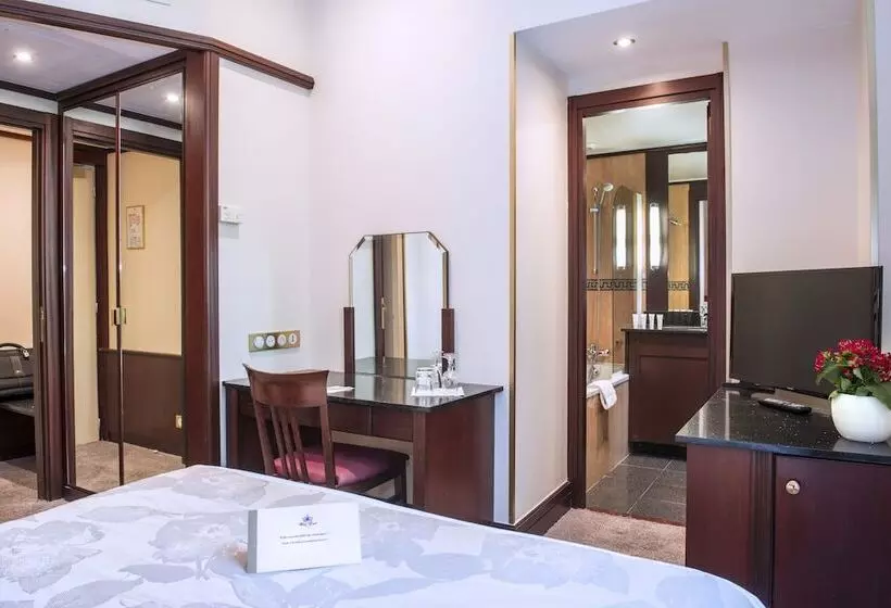 Fotos del hotel Hôtel West End Promenade:  81