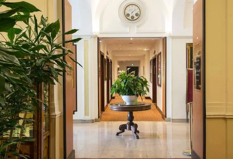 Fotos del hotel Hôtel West End Promenade:  3