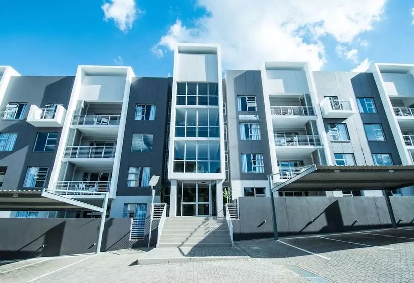 Fotos del hotel Insignia Luxury Apartments:  8