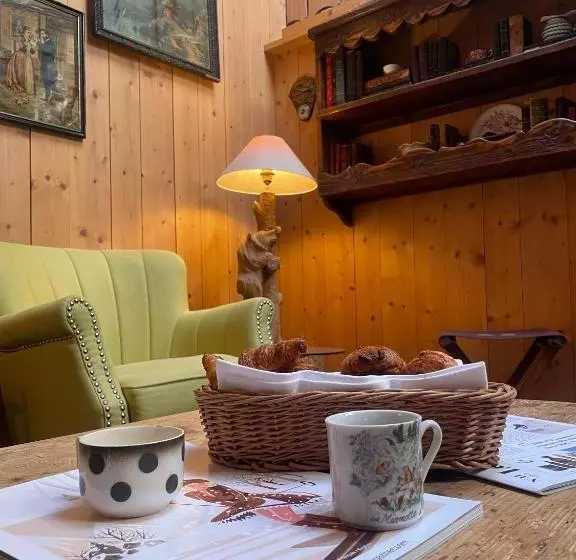 Fotos del hotel Hôtel Chalet Saint-georges:  25