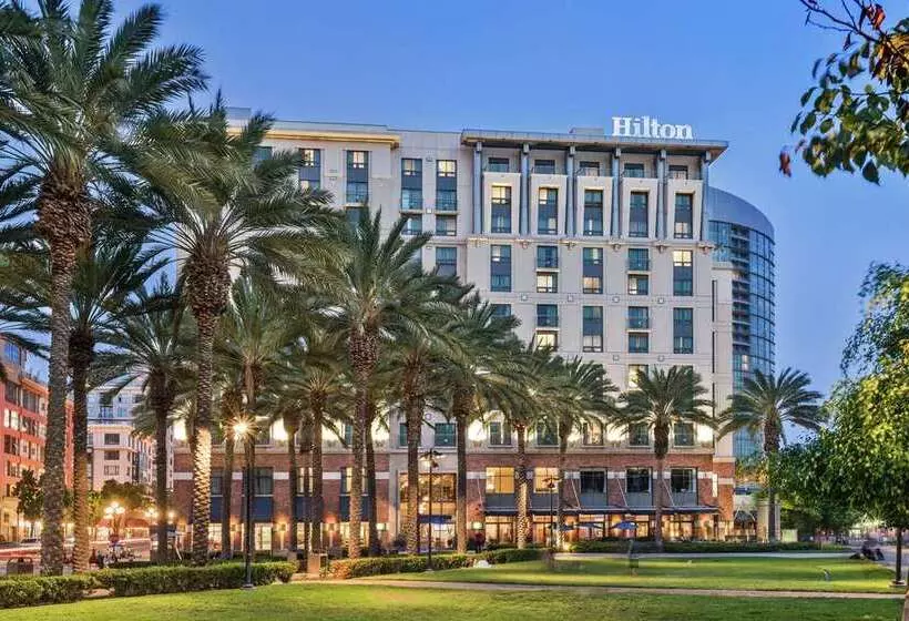 Hilton San Diego Gaslamp Quarter