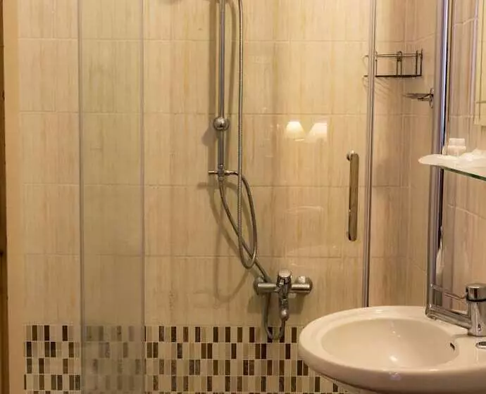 Fotos del hotel Joli:  5