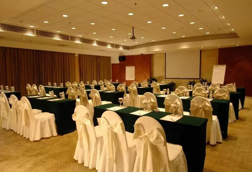 Fotos del hotel Ramada Plaza Pudong Shanghai:  12