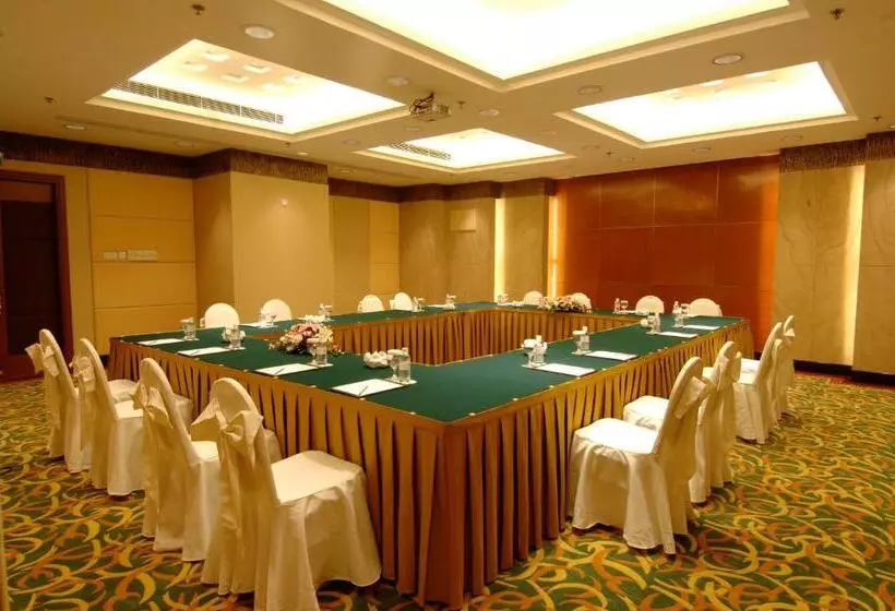 Fotos del hotel Ramada Plaza Pudong Shanghai:  9