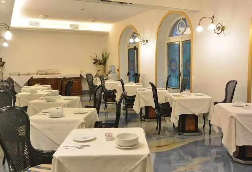 Fotos del hotel Ih S Milano Bocconi:  5