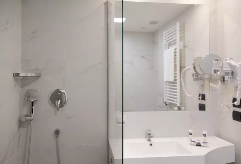 Fotos del hotel Ih S Milano Bocconi:  8