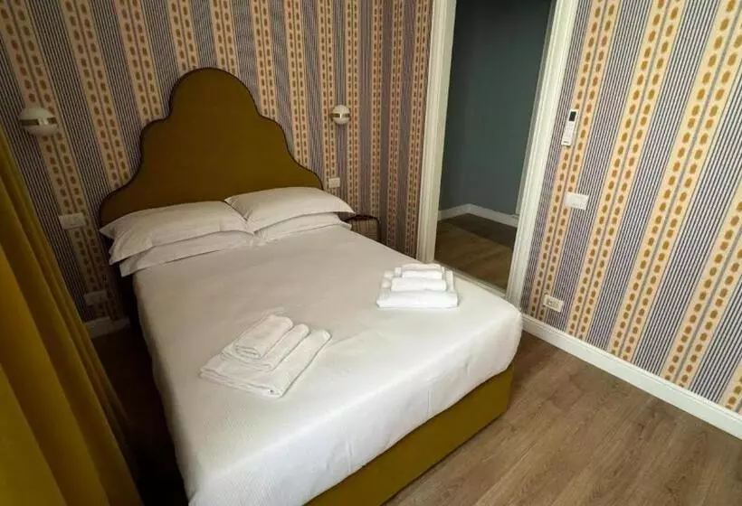 Fotos del hotel Condotti 29:  5