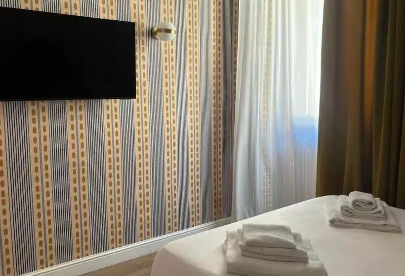 Fotos del hotel Condotti 29:  7