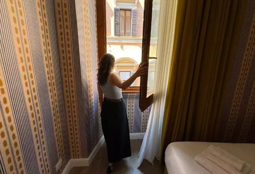 Fotos del hotel Condotti 29:  10