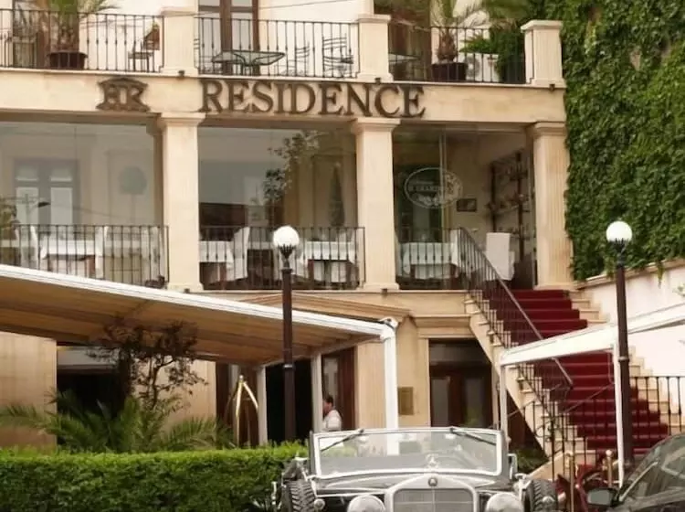 Arc De Triomphe By Residence S