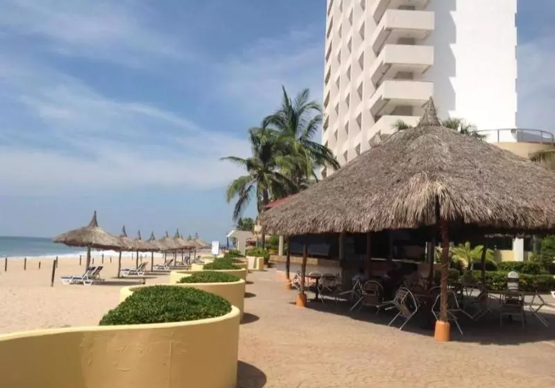 Fotos del hotel Mision Mazatlán:  25