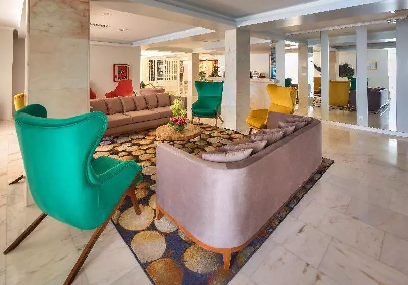 Fotos del hotel Orca Praia:  3