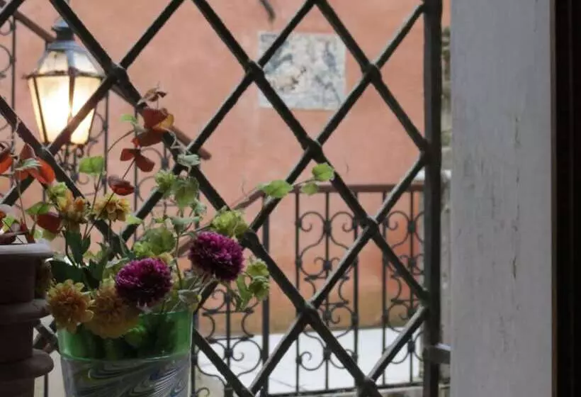 Fotos del hotel Bridge:  6