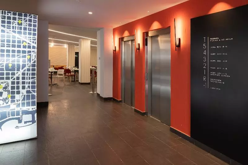 Fotos del hotel Ciutat De Barcelona:  8