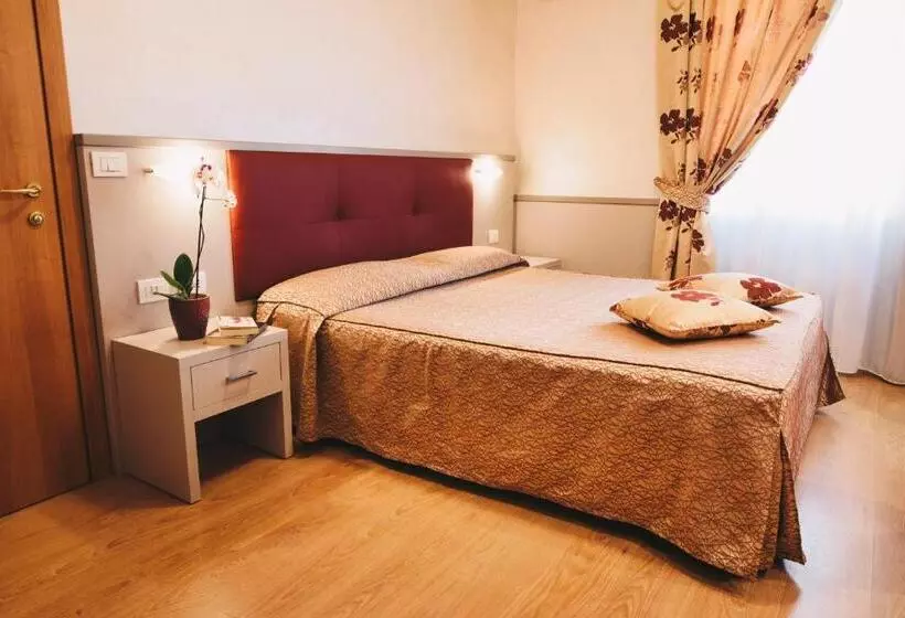 Fotos del hotel Corallo:  8