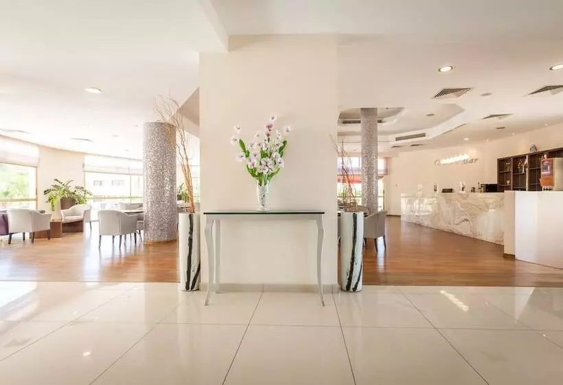 Fotos del hotel Crown Resorts Henipa:  3