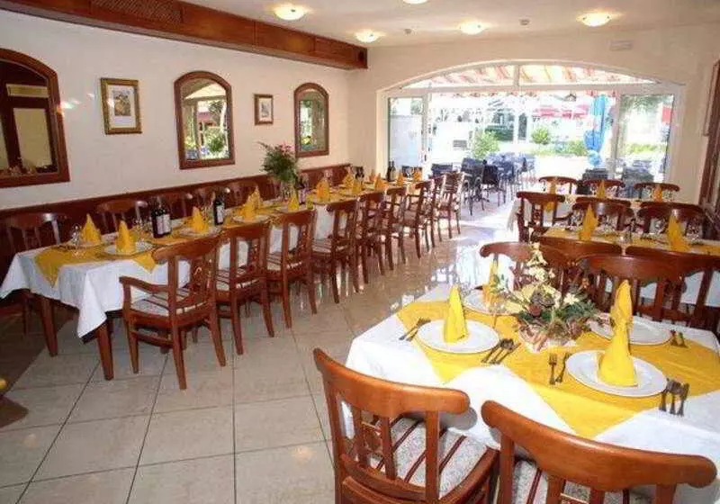 Fotos del hotel Dubrovnik:  4