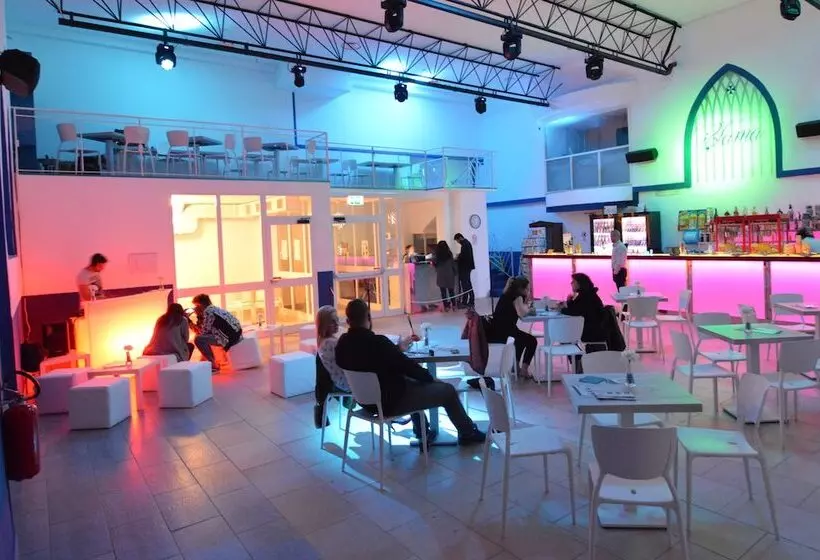 Fotos del hotel Fontana:  8